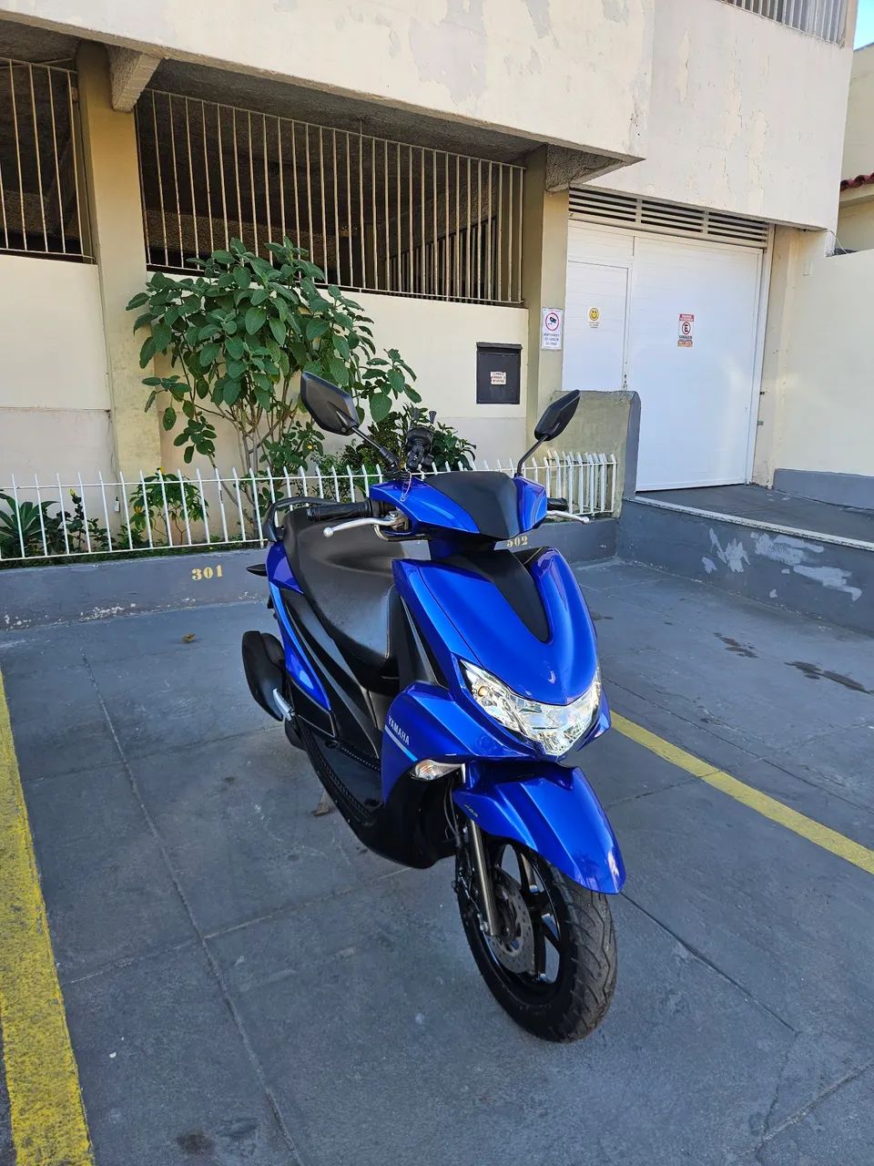 Yamaha Fluo 24/25 - Foto 3