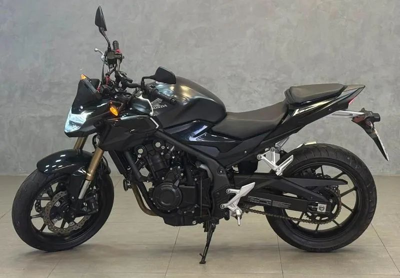 HONDA CB 500F 2023