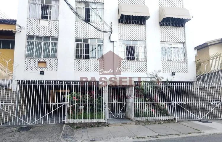 Apartamento Centro de São Gonçalo/RJ com 2 Quartos e Garagem.