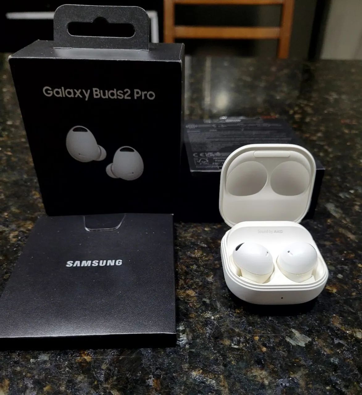 Fone Samsung Galaxy Buds 2 Pro,<br>branco com caixa e capa de<br>proteção - Foto 2