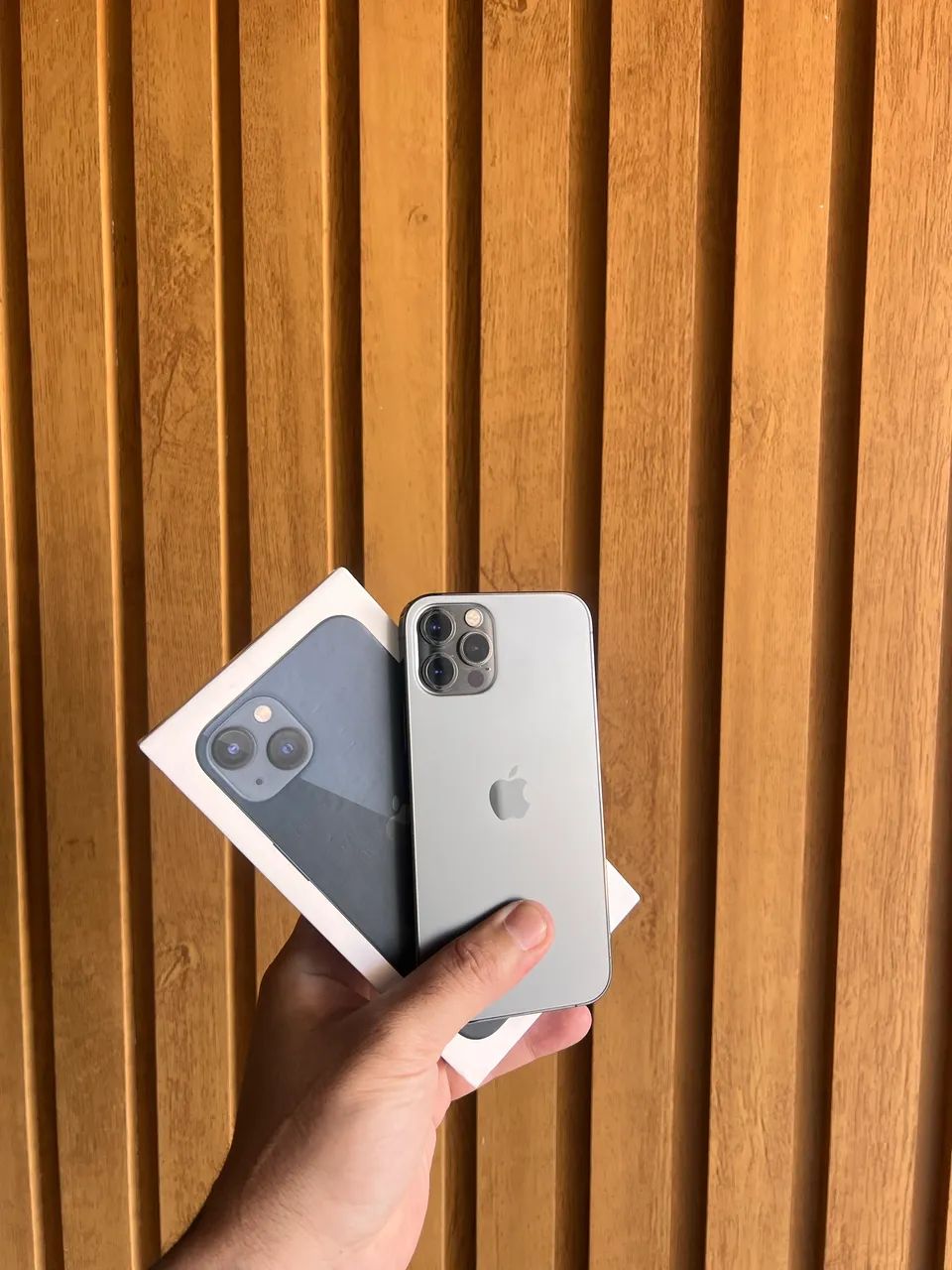 iPhone 12 Pro Cinza - ótimo custo e benefício.  - Foto 2