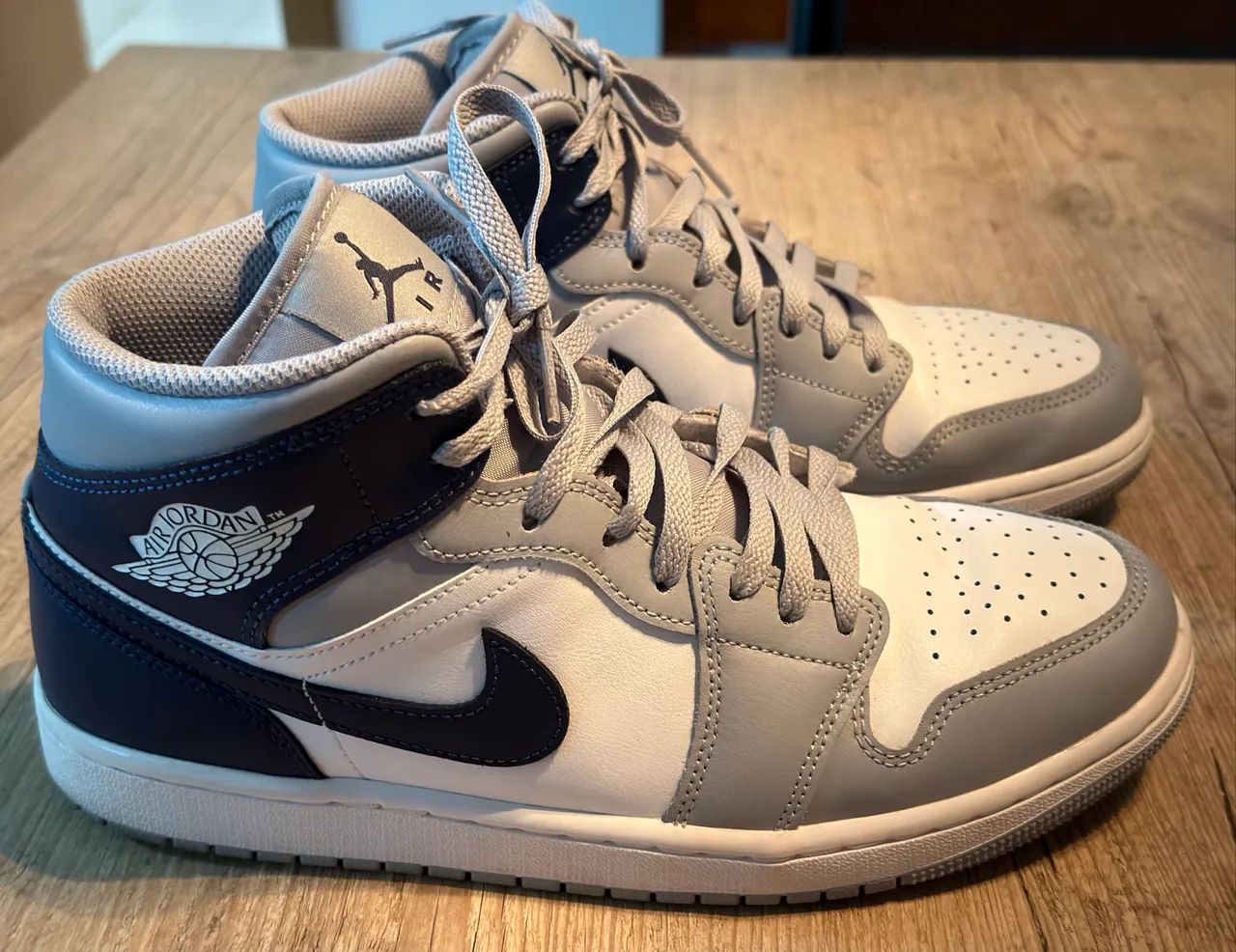 Nike Jordan 1 MID ( genuíno comprado nos EUA)  - Foto 5