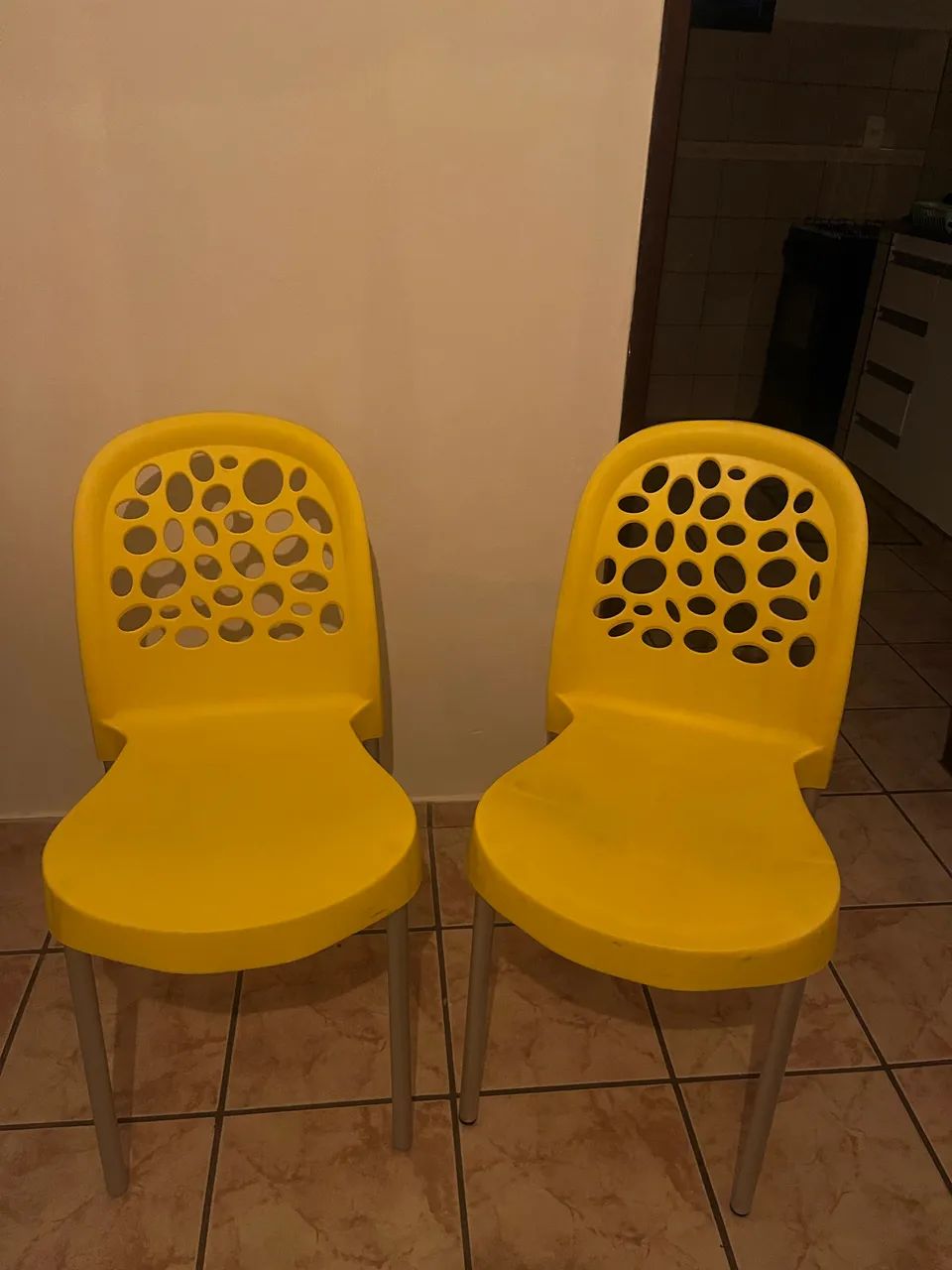 Cadeira Deluxe de Polipropileno  - Foto 2
