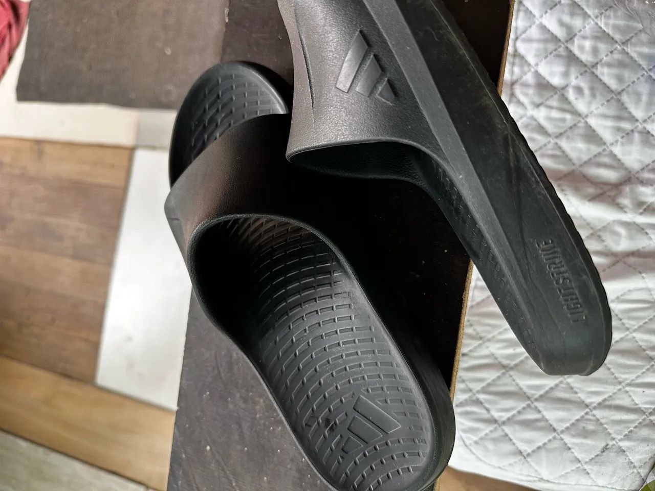 Vendo chinelo adidas 