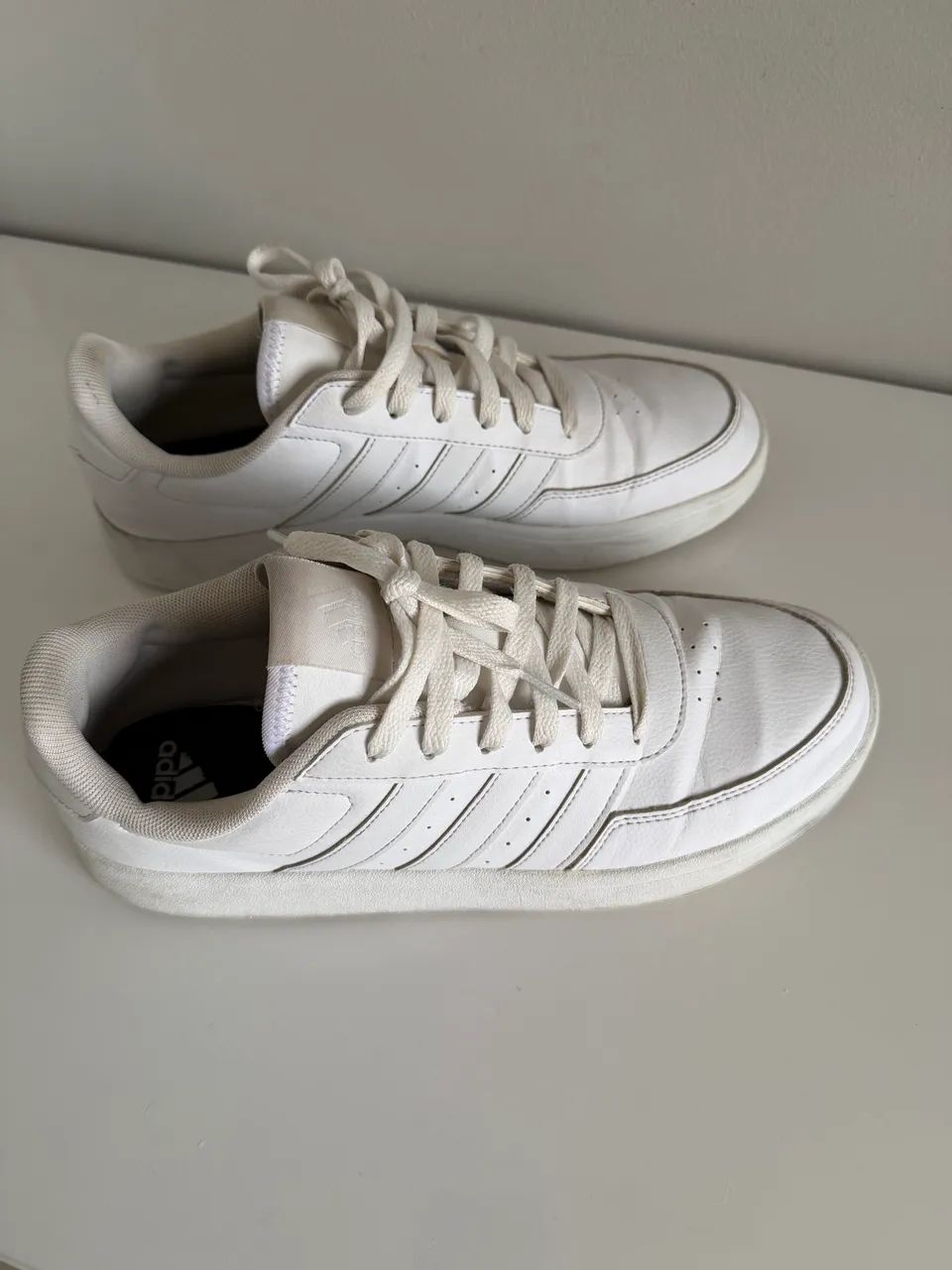 Tênis Masculino Adidas Breaknet Off White Usado  41 - Foto 2