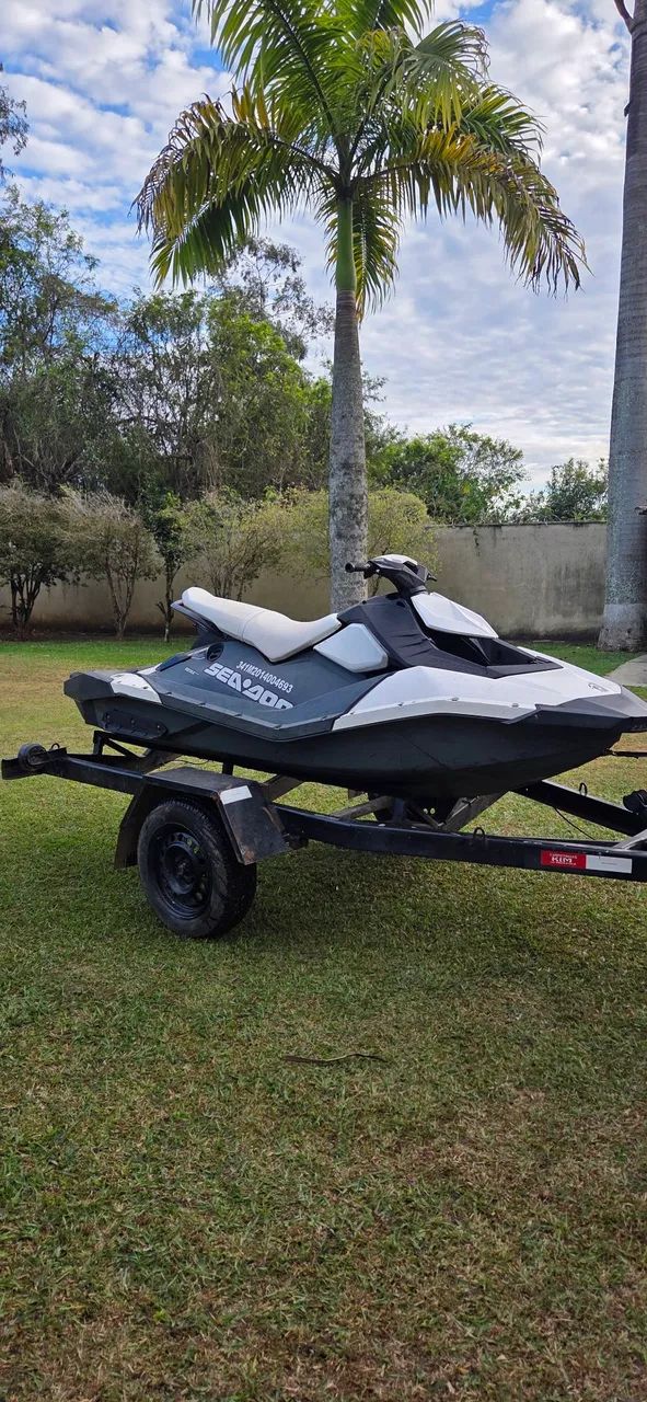 Jet Ski Spark  90hp  - Foto 3