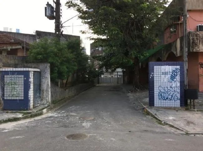 Bom 3 (três) quartos ne Encruzilhada, em Recife-PE