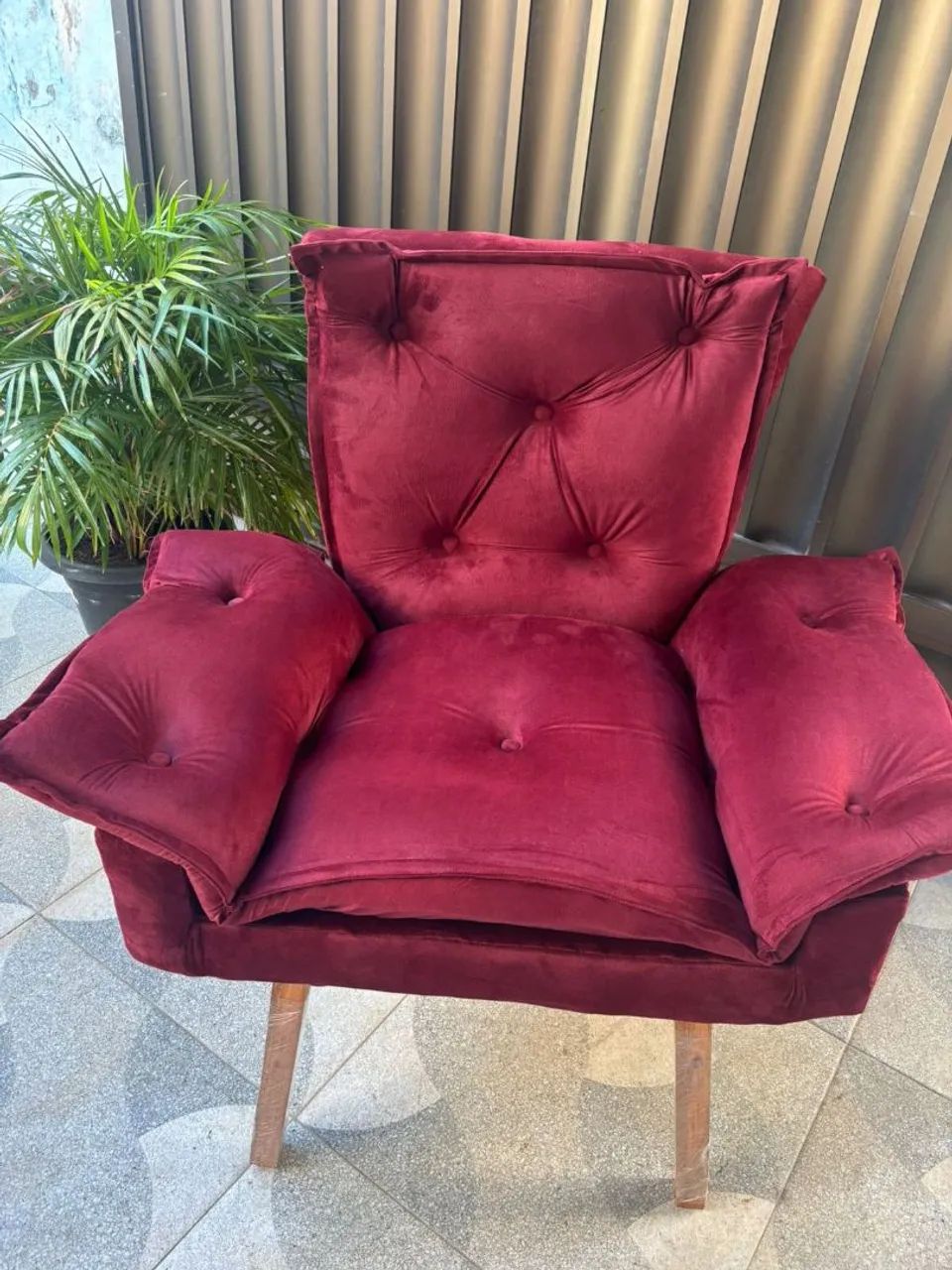 Poltronas lindas sofá  - Foto 3