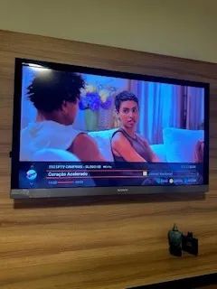 Vendo TV Sony de 46 polegadas (Modelo KDL-46EX605) em excelente estado de conservação. Ima - Foto 2