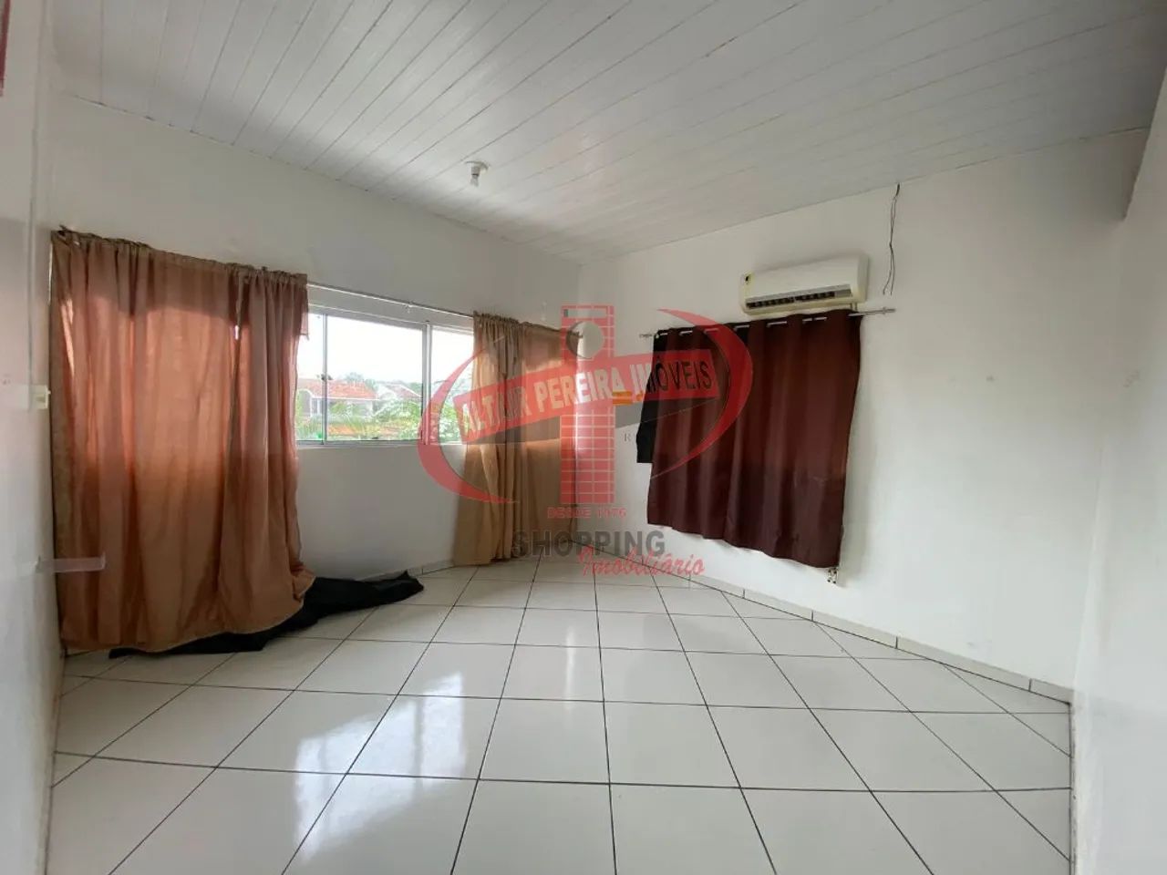 CASA PARA VENDA COM 5 QUARTOS NO CENTRO - Foto 5