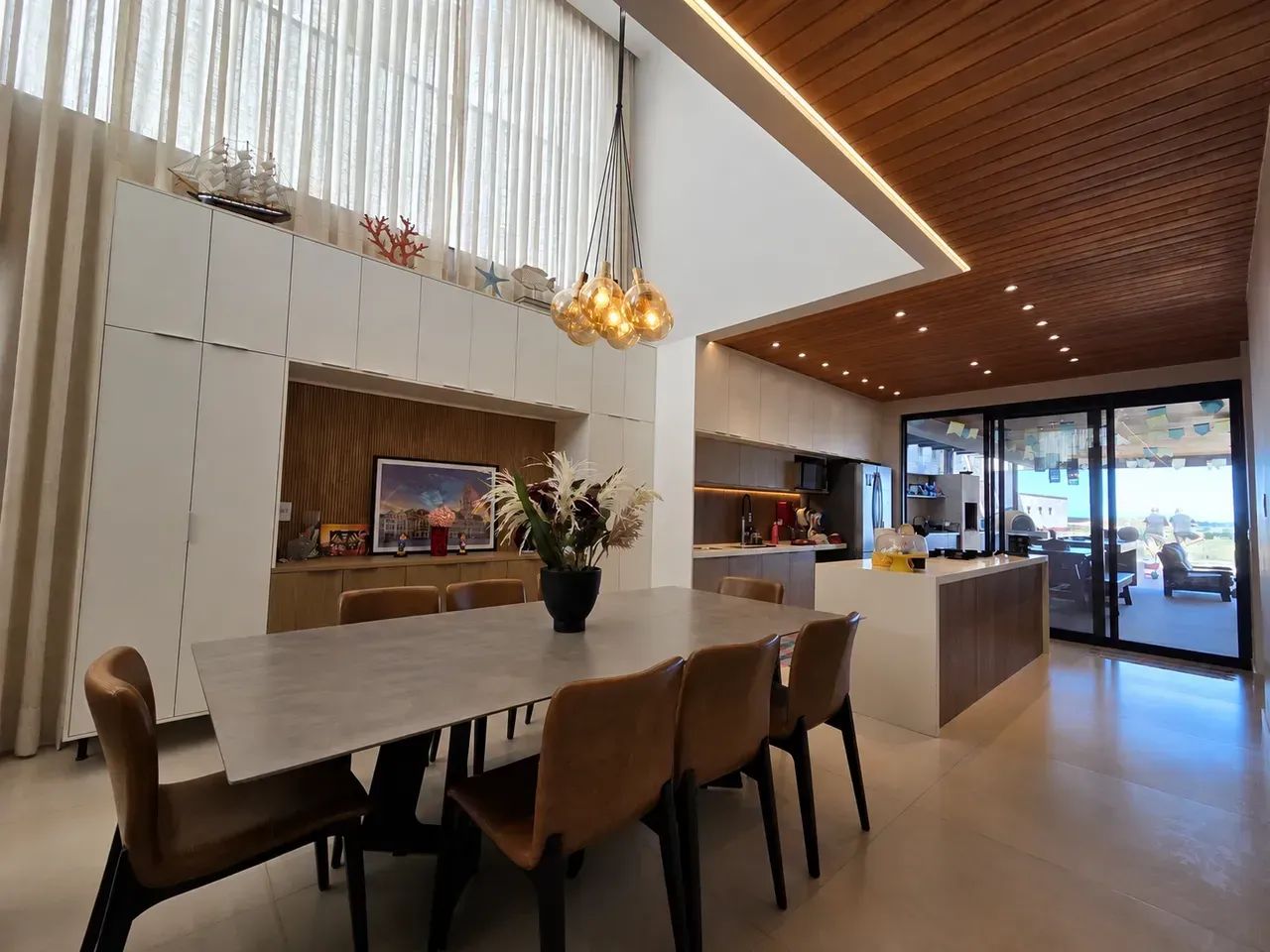 Casa com 4 suítes de alto padrão - Foto 4