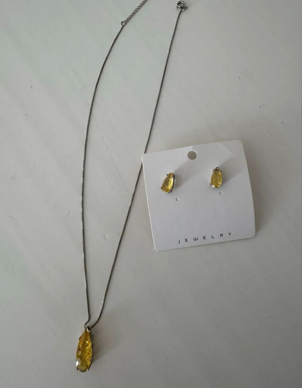 Conjunto colar e brinco pedra amarela  - Foto 5