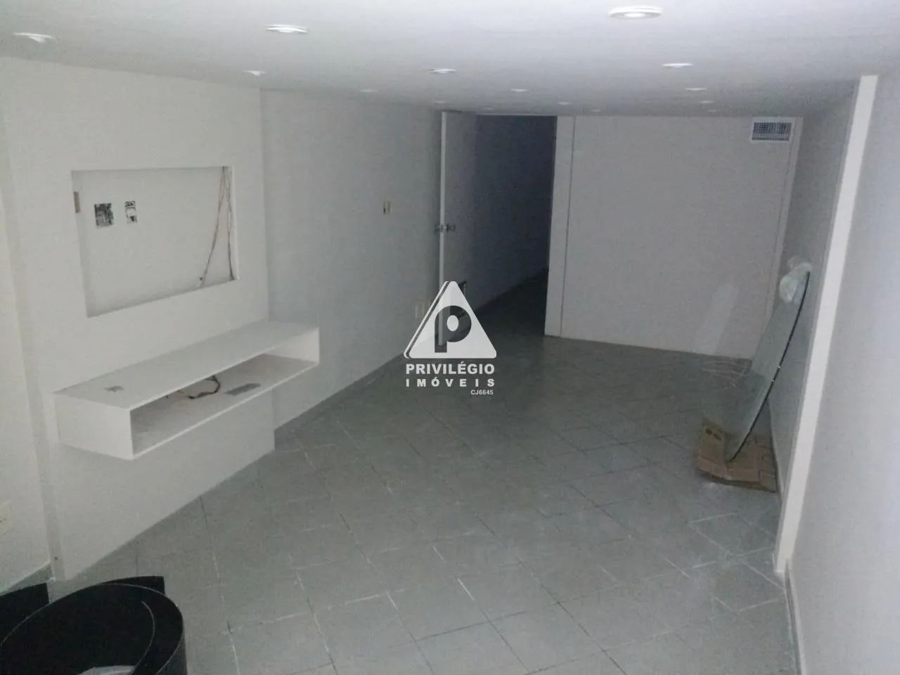 Sala Comercial em Galeria | 31m² com Mezanino | 1 Vaga | Ponto Nobre de Ipanema - Foto 3