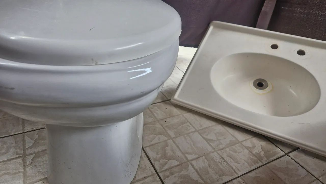 lavatório e vaso sanitário  - Foto 5