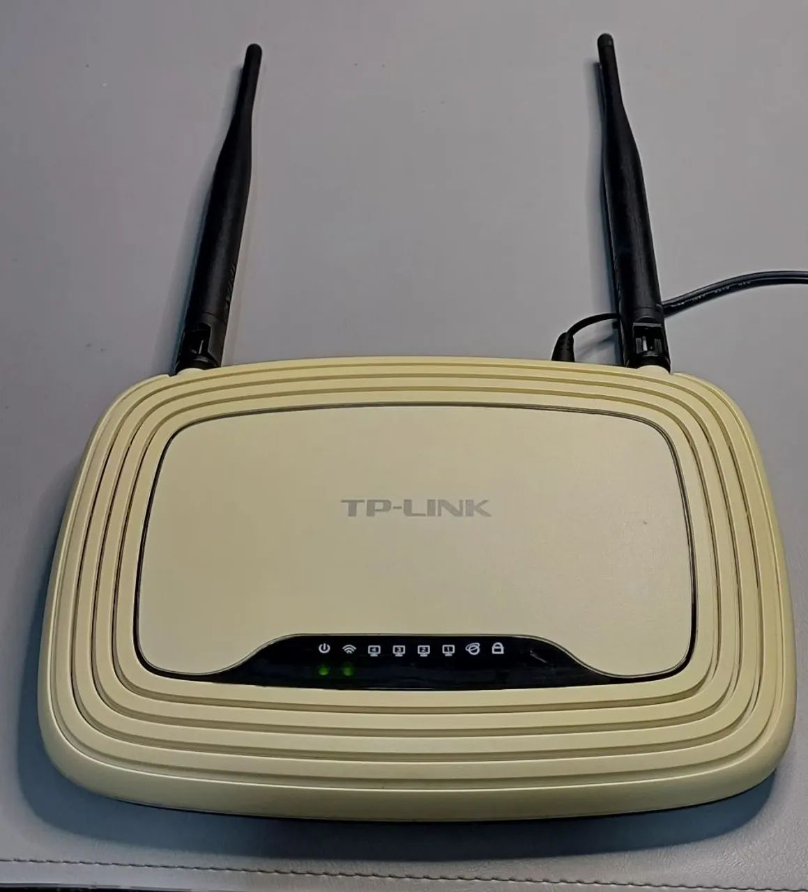Roteador Wireless TL-WR841N TP-Link 300Mgbs