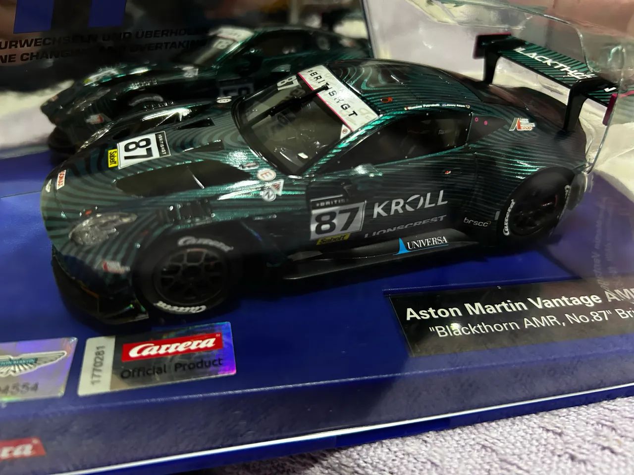  Carrinho Carrera Digital ASTON MARTIM Esc 1:32 - Foto 5