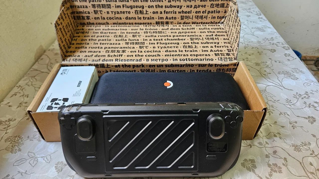 Steam Deck OLED 512gb + 1tb MicroSD Lexar + Gripcase + Dock - Foto 2