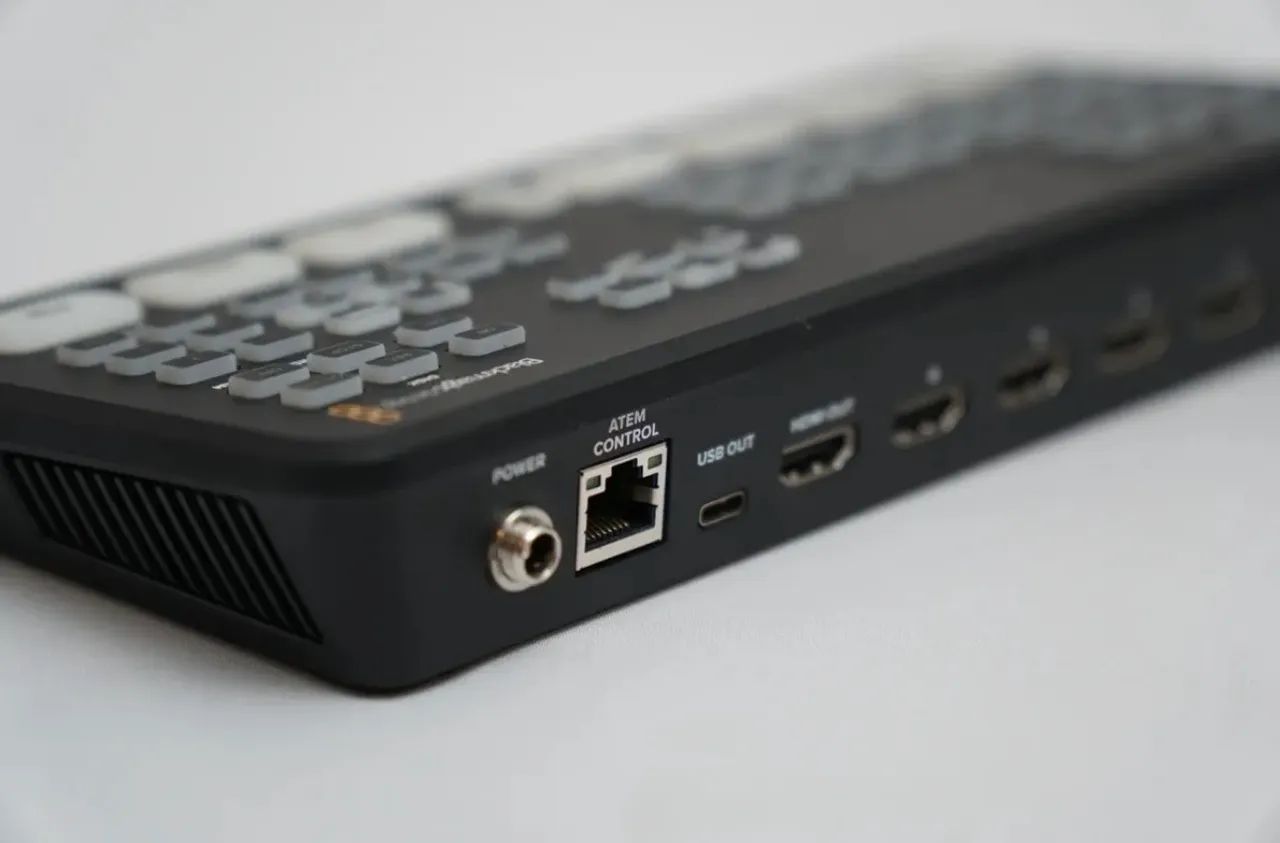 ATEM Mini Pro - Periféricos e Acessórios de Computador - Lavapés