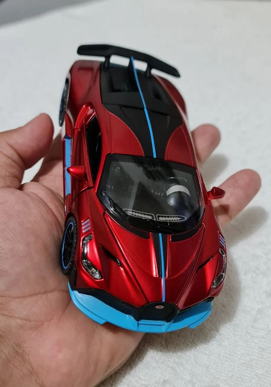 Carrinho miniatura Bugatti Divo  - Foto 2