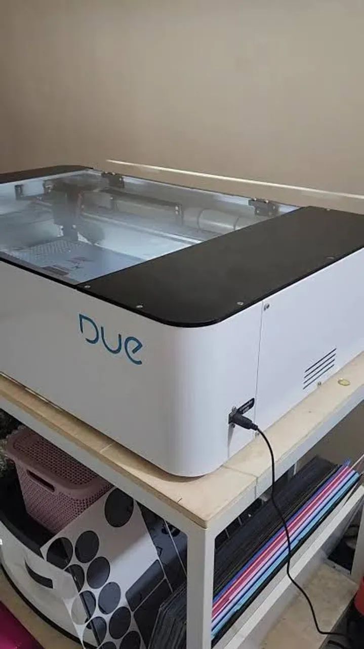 Maquina co2 due 45w corte e gravação a laser