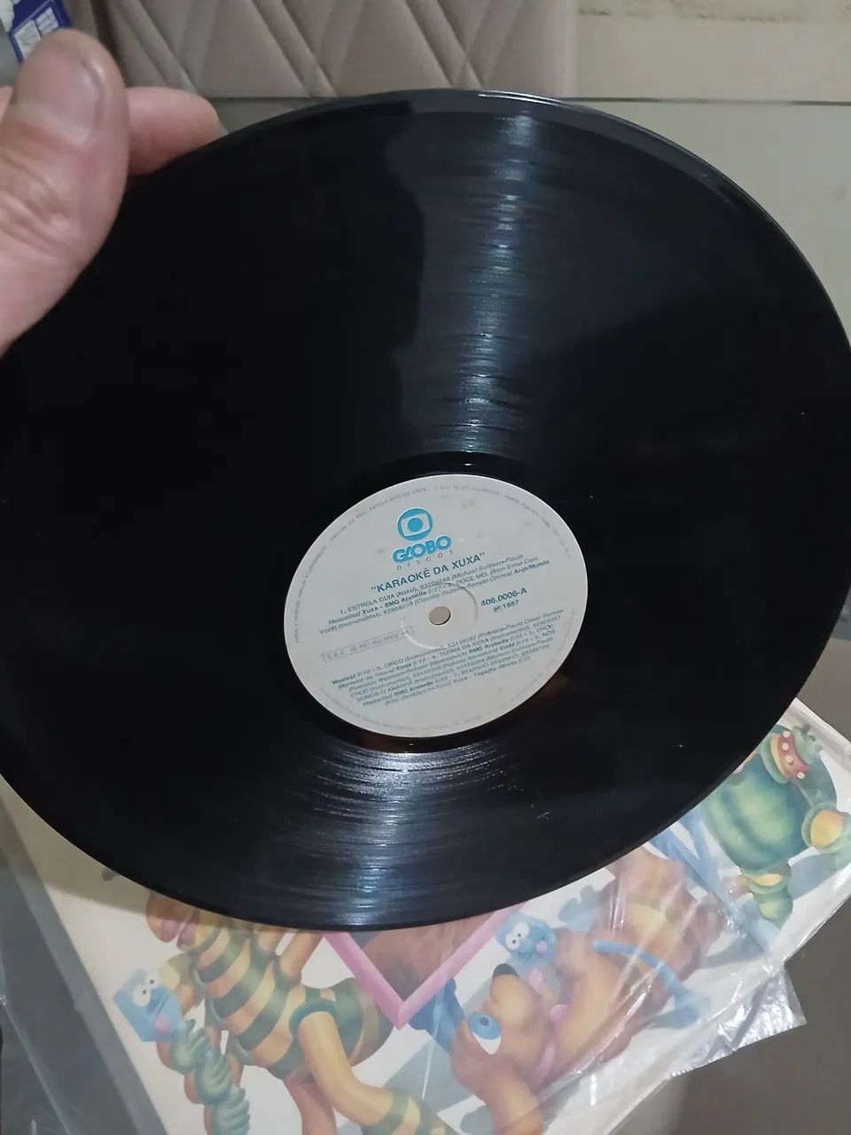 LP Vinil Karaokê Da Xuxa (1987) Com Encarte Original - Bom Estado - Foto 2