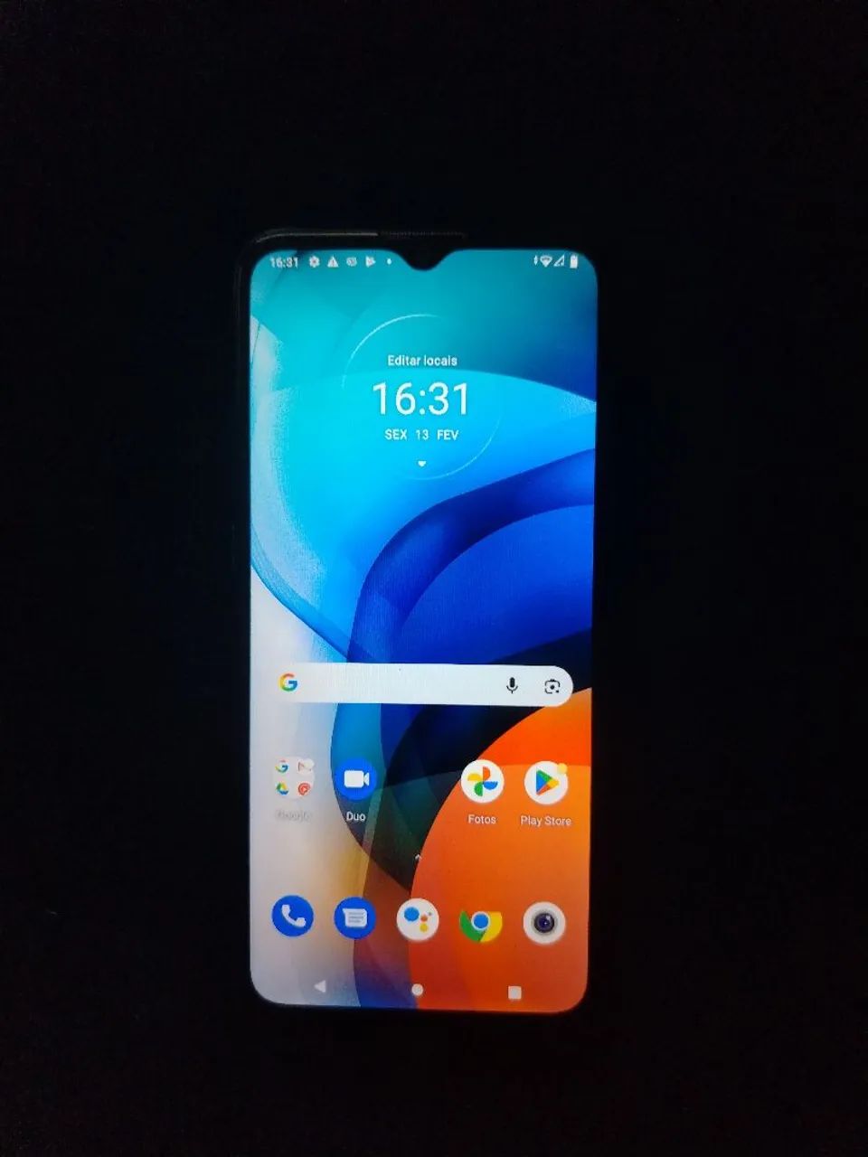 Vende-se um celular moto e 7