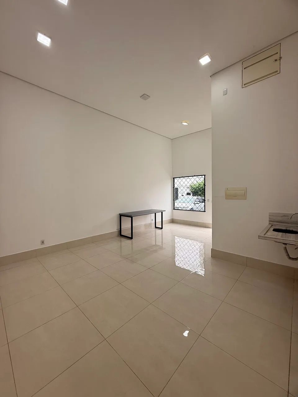 Sala comercial prox av beira rio
