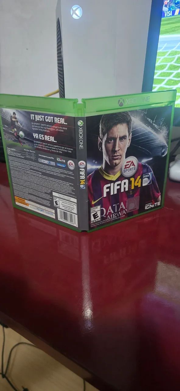 FIFA 14 XBOX ONE  - Foto 3