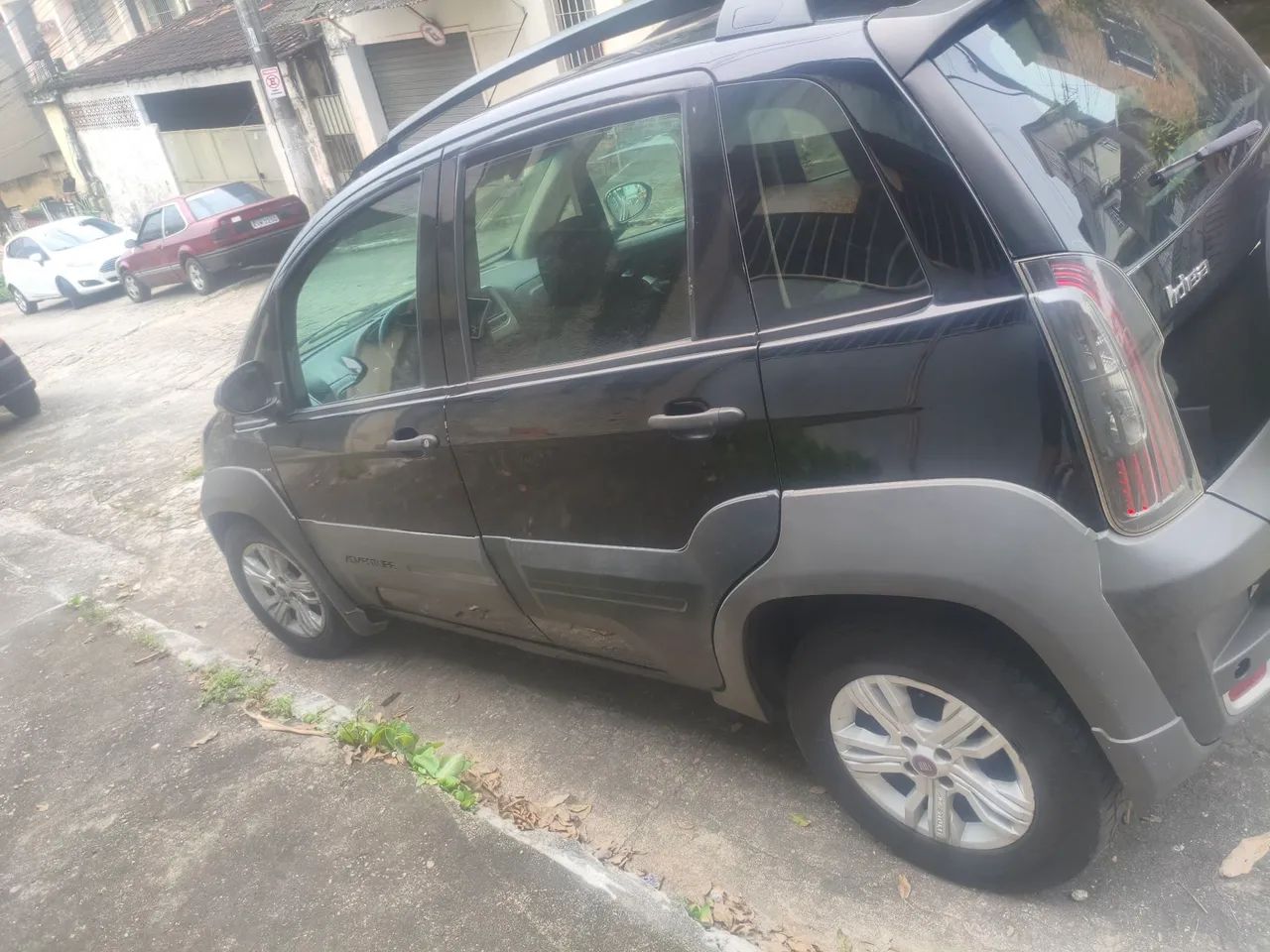 Fiat Idea Adv./ Adv.lock.dualogic 1.8 Flex 5P 2014 - Foto 2