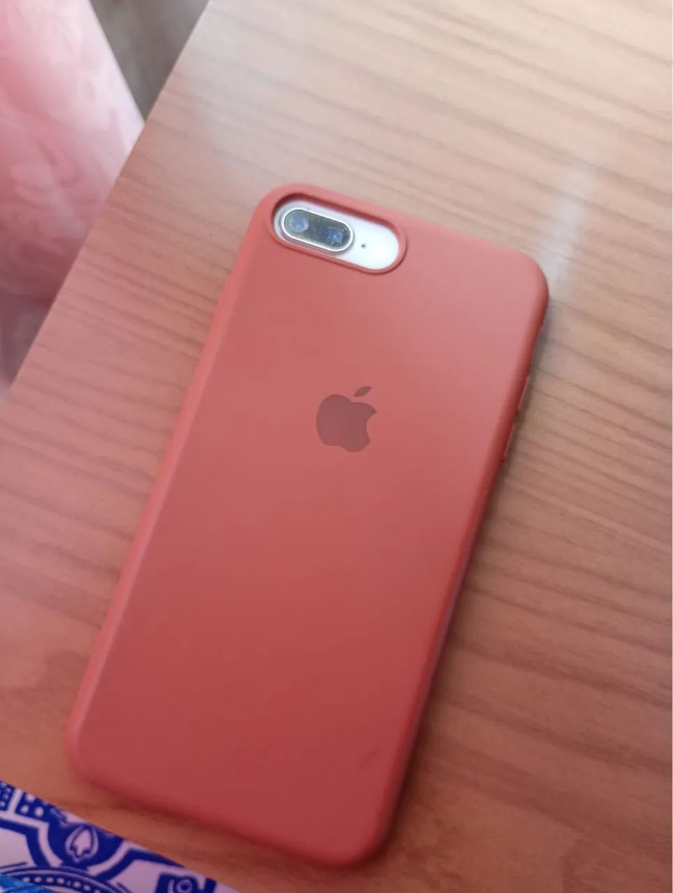 iPhone 8 plus 64gb ( PARA VENDER LOGO) - Celulares e Smartphones