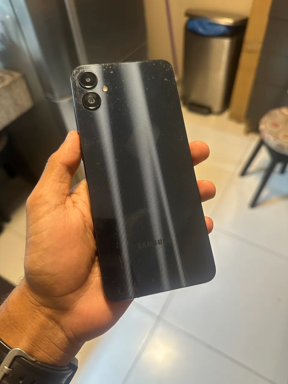 Vendo samsung a06  - Foto 2
