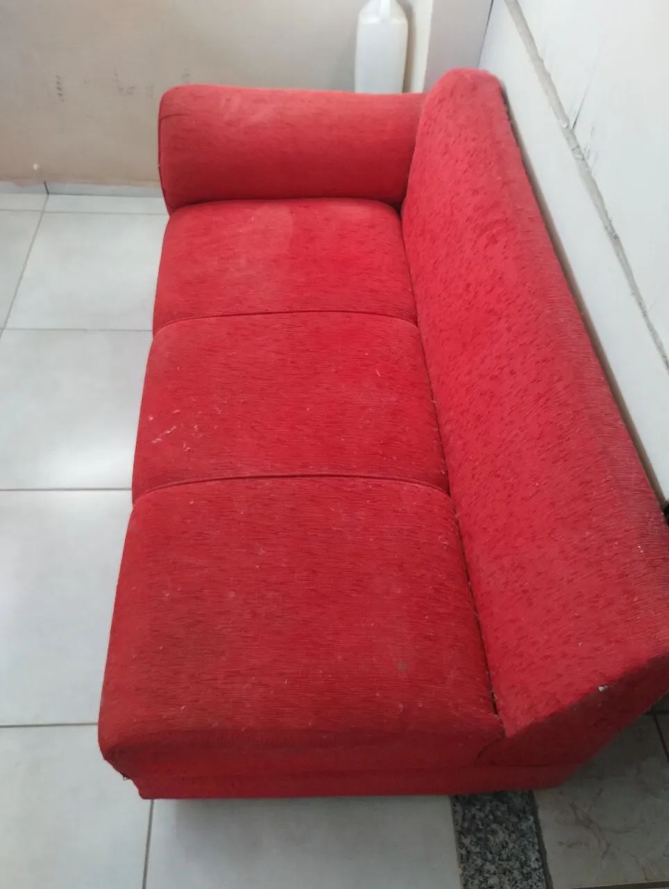 Sofá Vermelho  - Foto 4