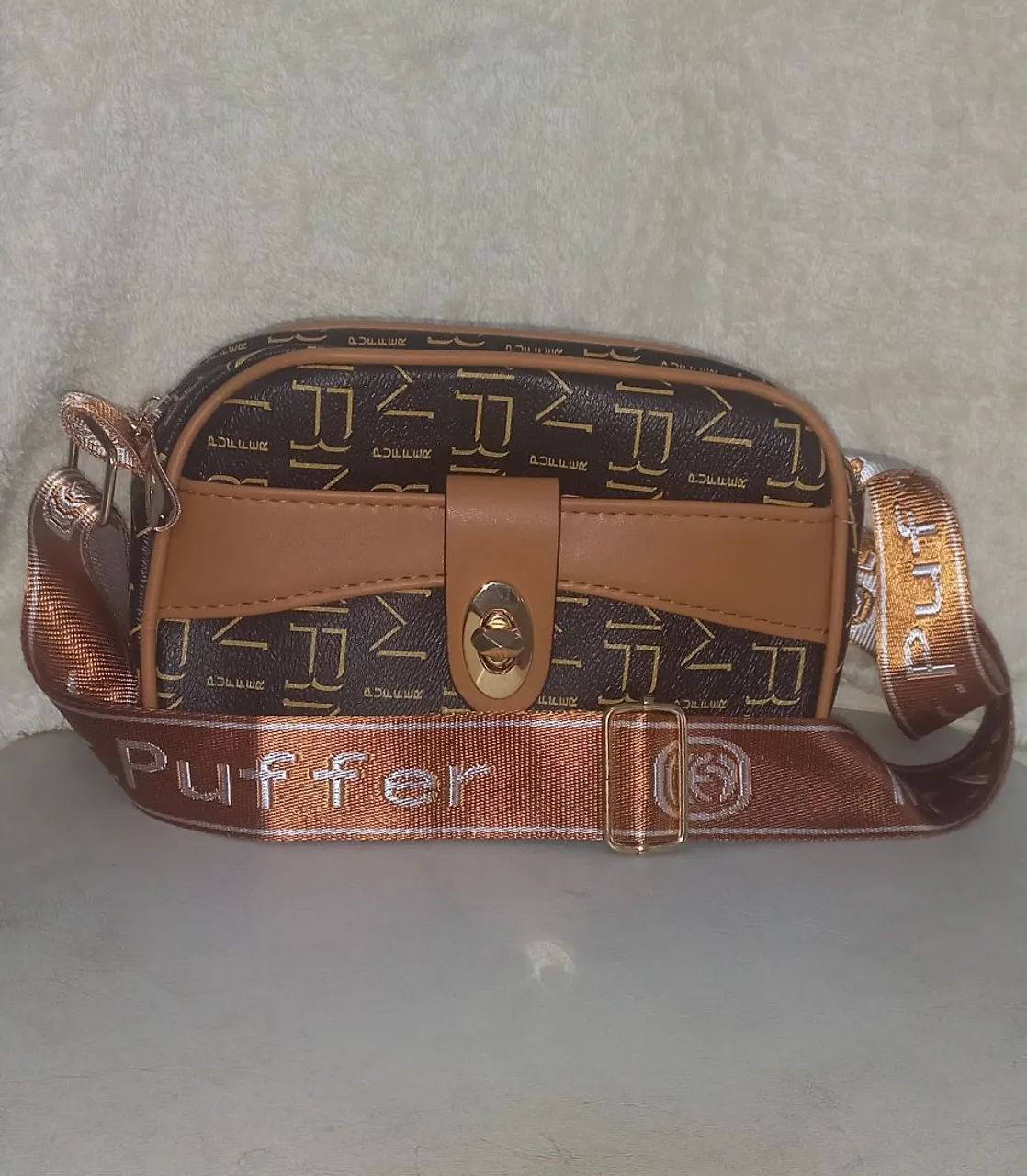 Bolsa Feminina de Mão com Alças 