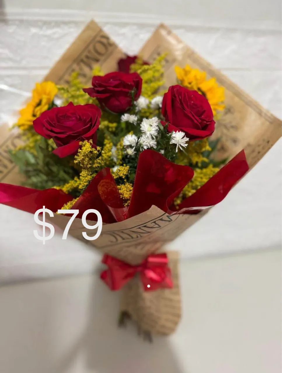 Buquê de rosas e girassol  - Foto 4
