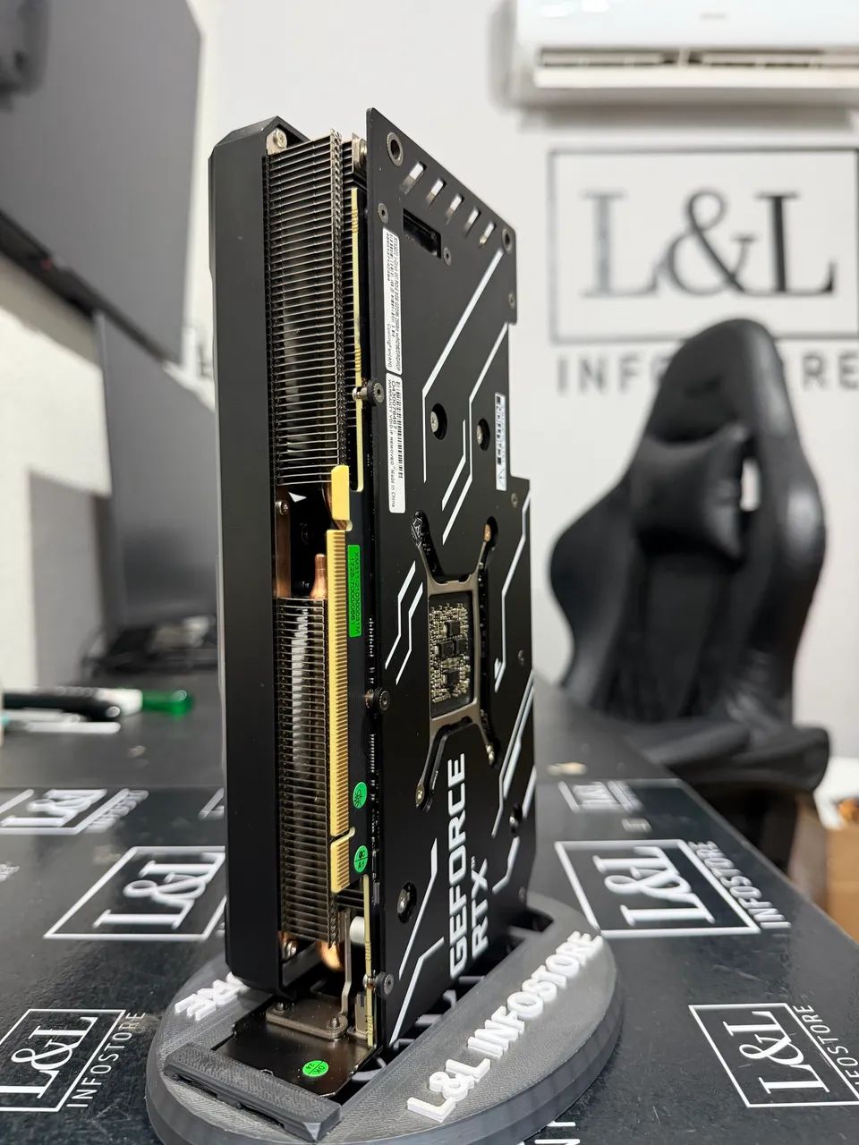 RTX 3070 8GB GALAX 1-CLICK OC - Foto 3