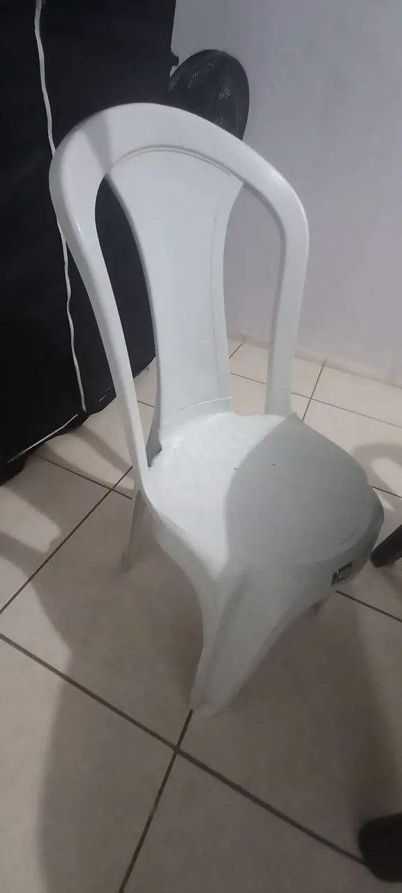 MESA E CADEIRAS  - Foto 2