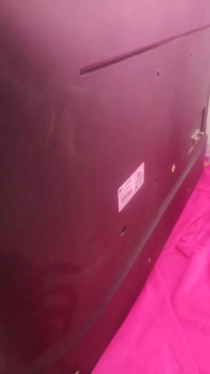 Vendo tv pra retirada de peças  - Foto 2