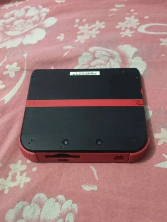 Nintendo 2DS Desbloqueado 32GB - Foto 2