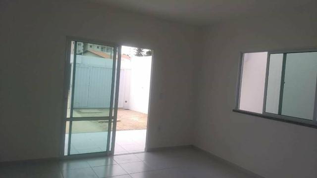 Casas pertinho de Messejana, 3 quartos 2 vagas fino acabamento - Foto 6