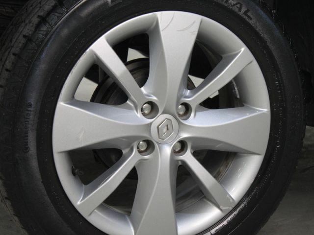 SANDERO STEPWAY Hi-Power 1.6 8V 5p impecável unic - Foto 18