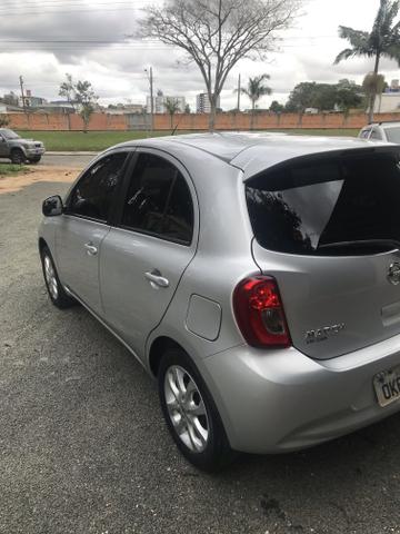 Nissan March SV 1.0