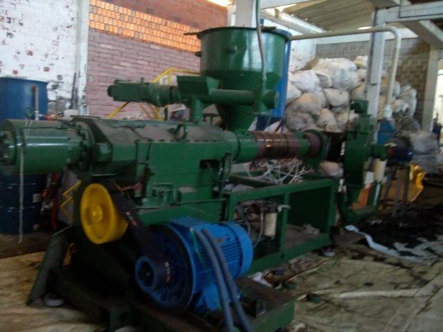 Extrusora PVC 120 mm