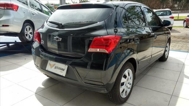 CHEVROLET ONIX 1.4 MPFI ADVANTAGE 8V FLEX 4P AUTOMÁTICO - Foto 3