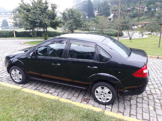 Ford Fiesta Sedan - Foto 2