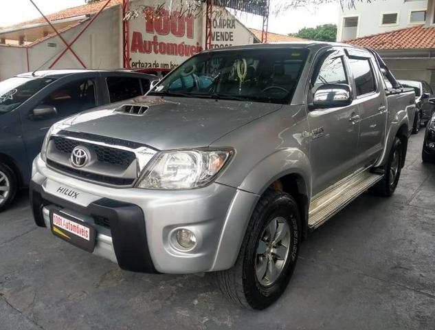 Toyota hilux cd srv 3.0 4x4 automática 2010 prata - Foto 3
