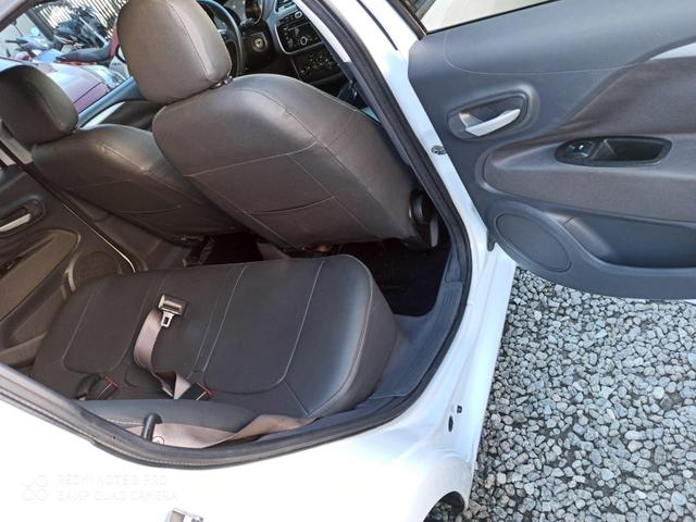 Punto Essence 1.6 2013 - Foto 2