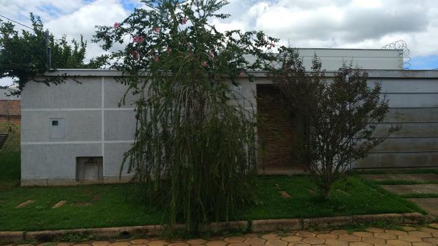 Casa em Araxá-Bairro Nobre - Alto Padrão - Foto 2
