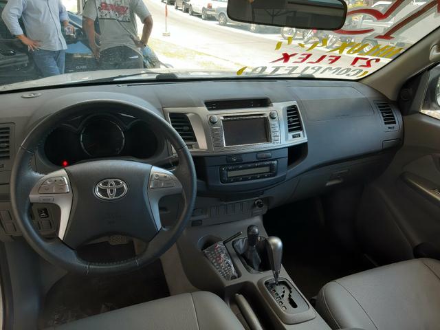 Hilux SRV 4x4 automática flex - Foto 10