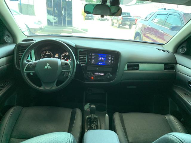 Outlander 2015 AT na SA Veículos! - Foto 7