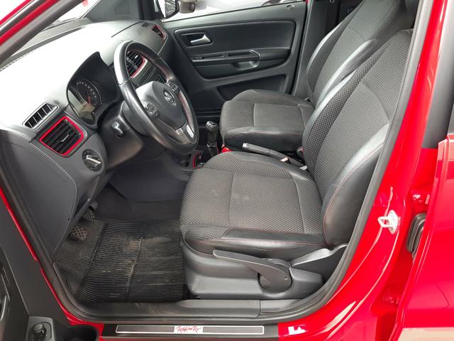 Vendo VW Fox 1.6 versão Rock IN RIO 13-14 valor: R$33.900,00 - Foto 7